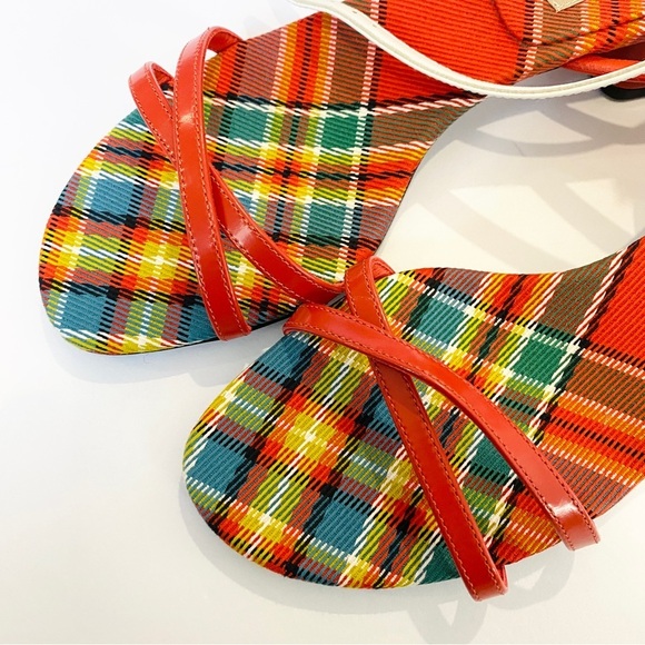 Burberry Tartan two-tone sandal - Picture 3 of 10